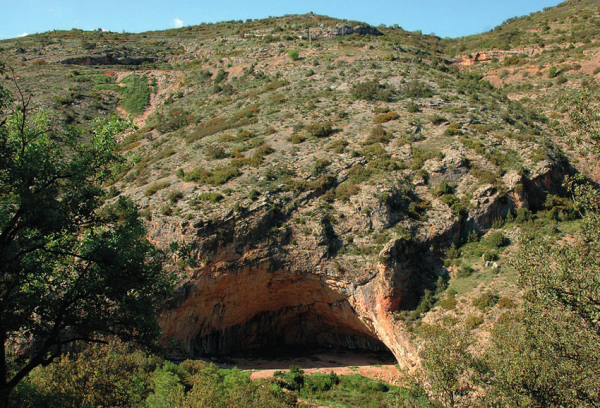 Cova Gran de Santa Linya